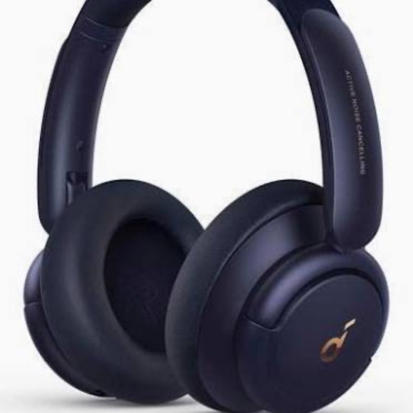 Anker Soundcore Q30 noise cancelling headphones Never worn/used Black - Picture 1 of 6
